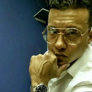 Meet your Posher, Miguel